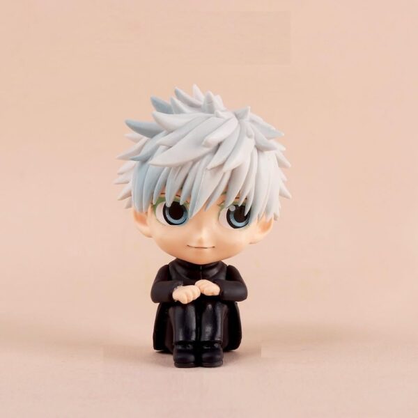Gojo Sitting 8cm Anime Figure
